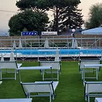 Ranch Palace Nápoles