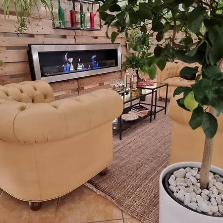 Ξενοδοχείο Ranch Palace 4*