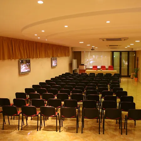 Ranch Palace نابولي