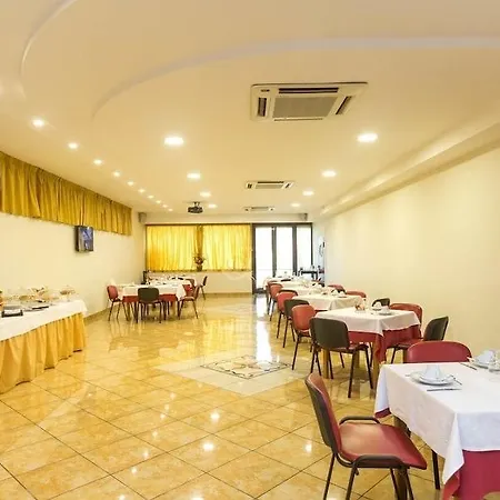 Ranch Palace 4* Naples